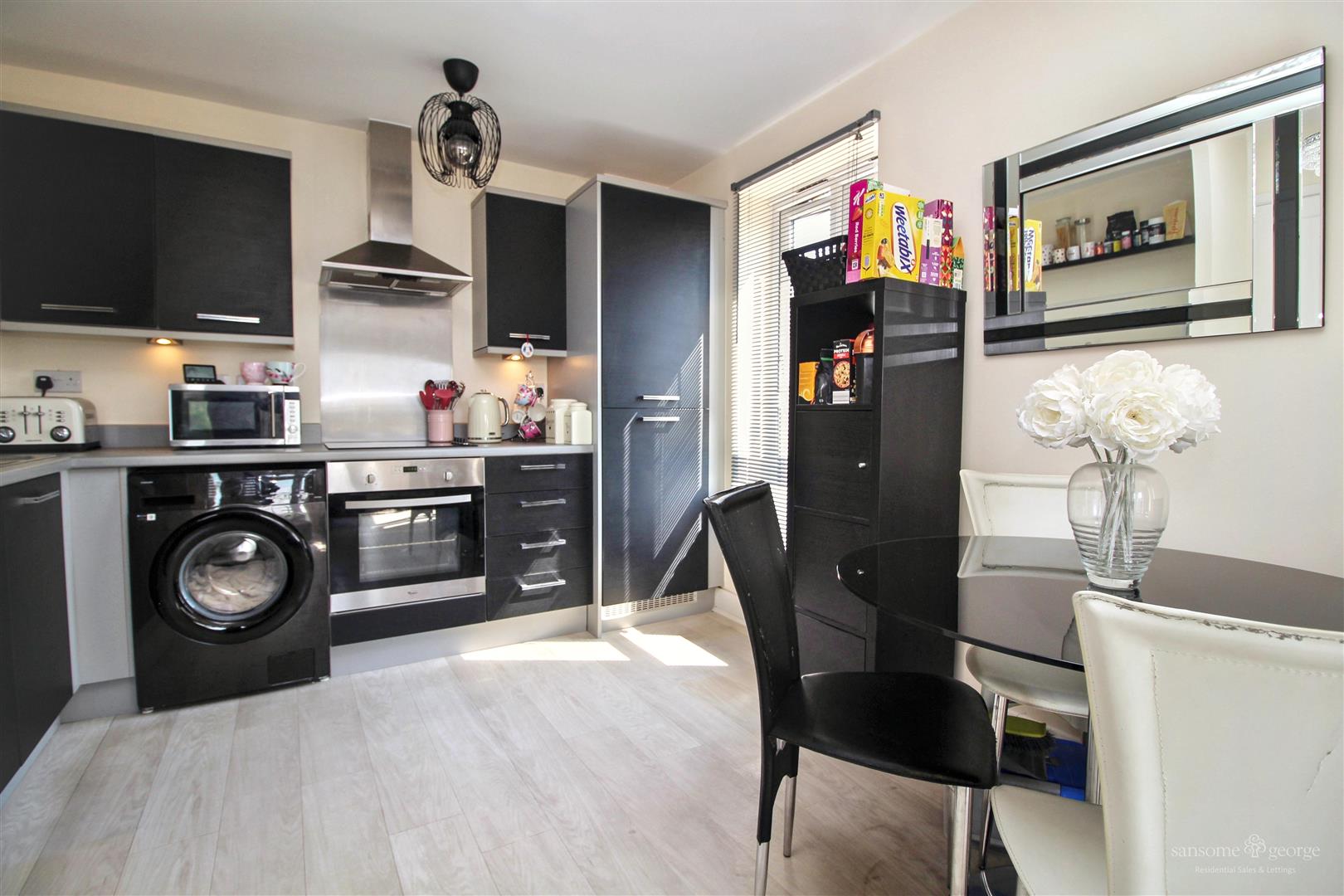 Moulsford Mews, Reading